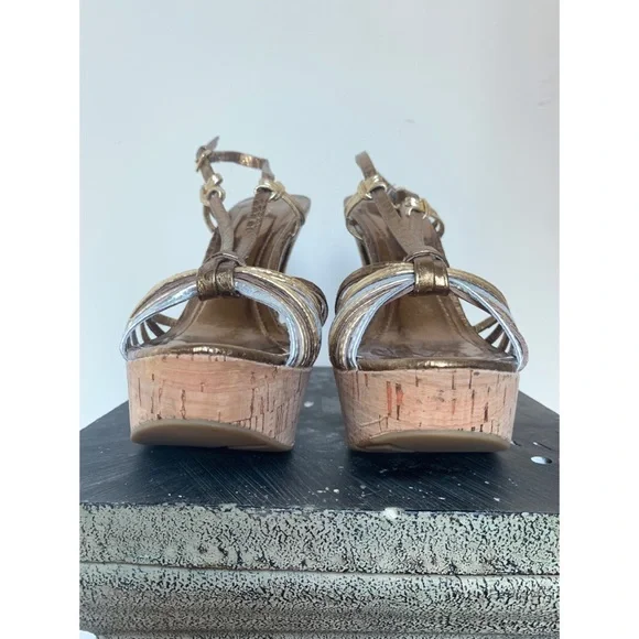 BCBGeneration Santos gold platform sandals, New, 7.5 - Picture 7 of 12